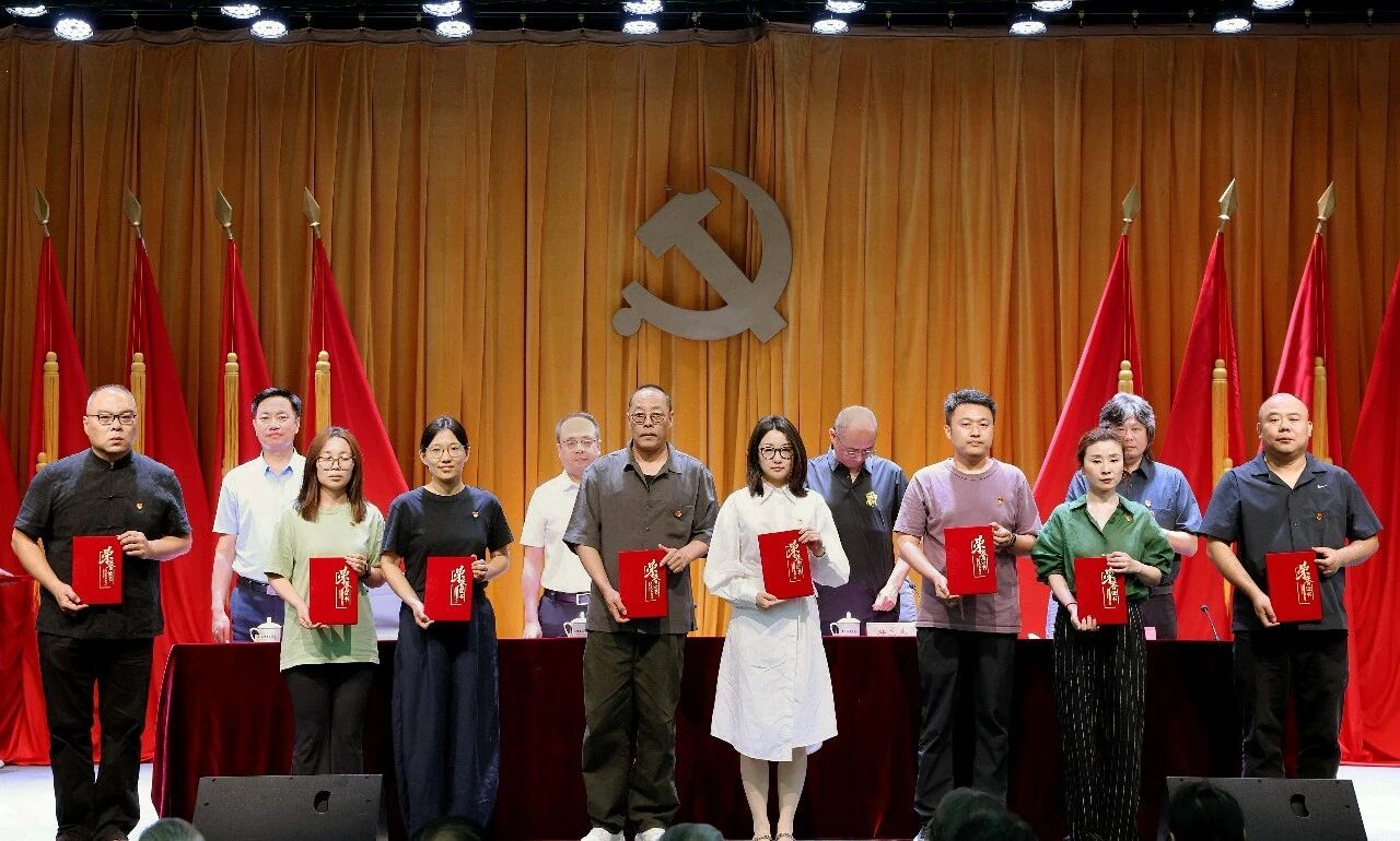 迎接云娱乐官网操作说明办学120周年